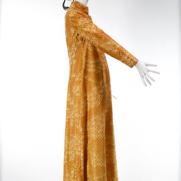 1970s Leslie Fay Original Long Gold Dress Kaftan - Picture 5 of 5